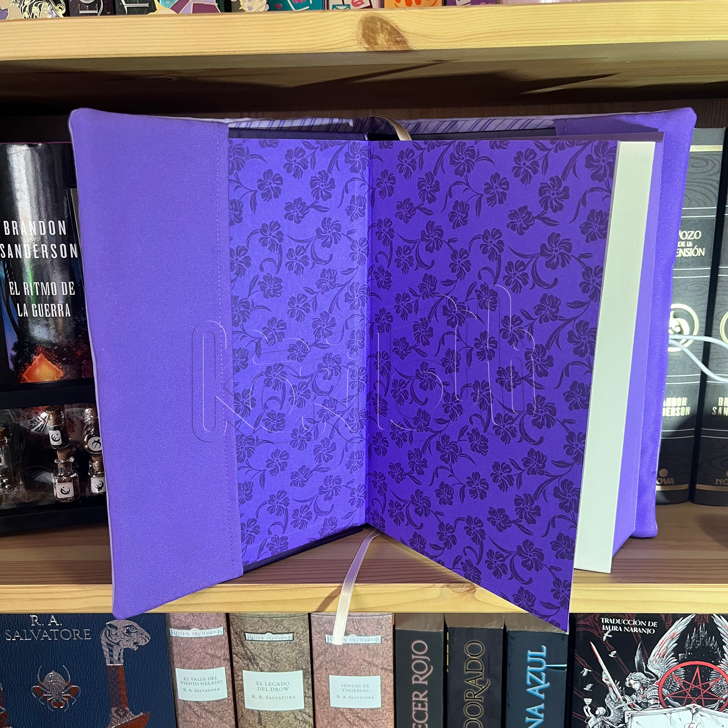 Nana - Funda de libro con solapas