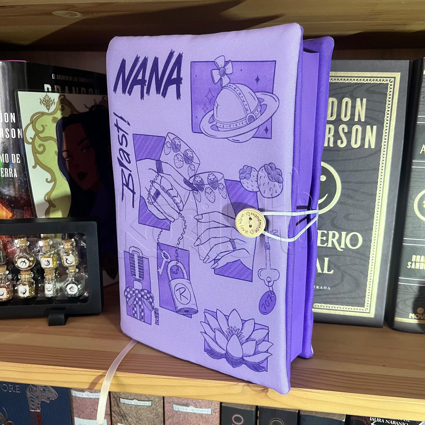 Nana - Funda de libro con solapas