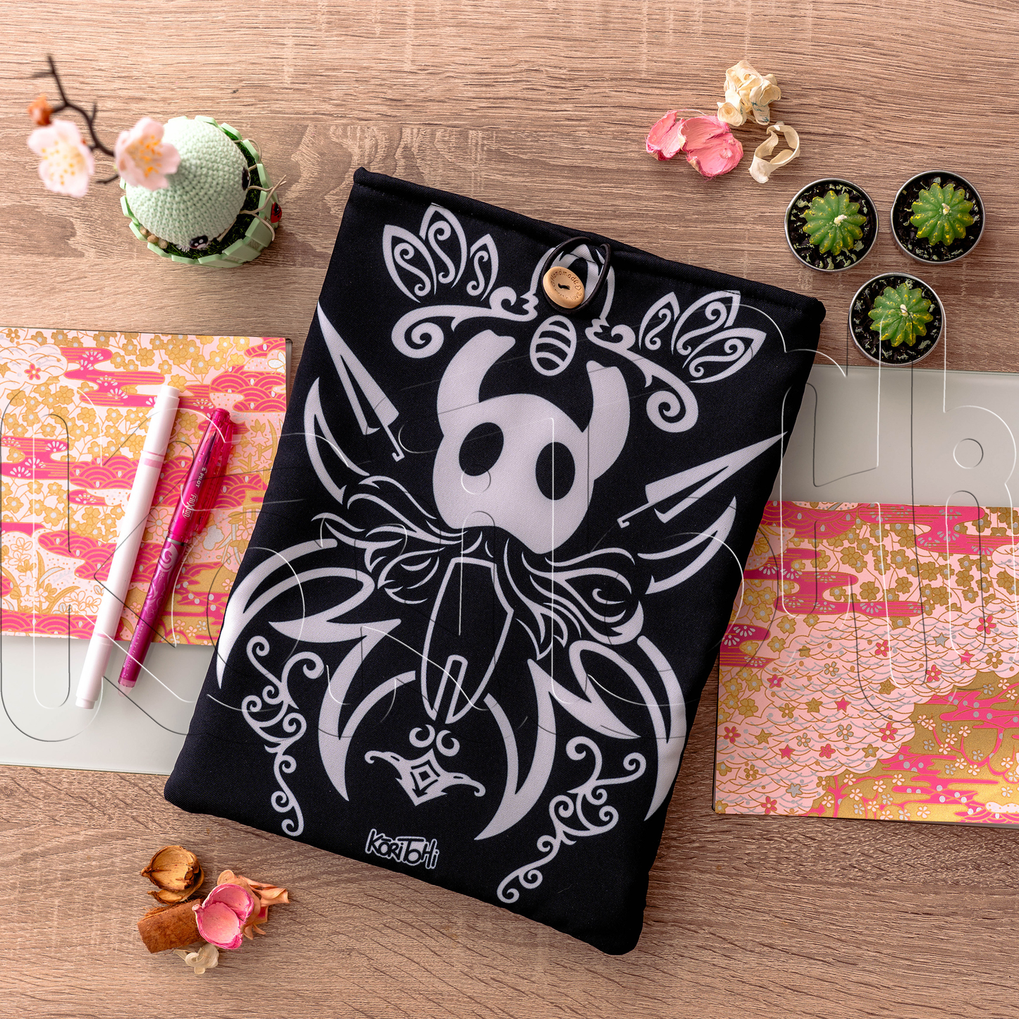 Four wings - Blood wings - Book cover - tablet - ebook