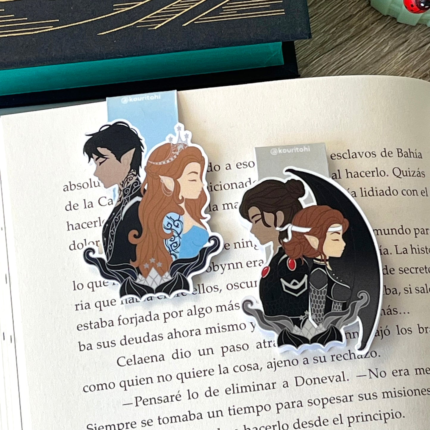 Magnetic bookmark - Cassian and Nesta